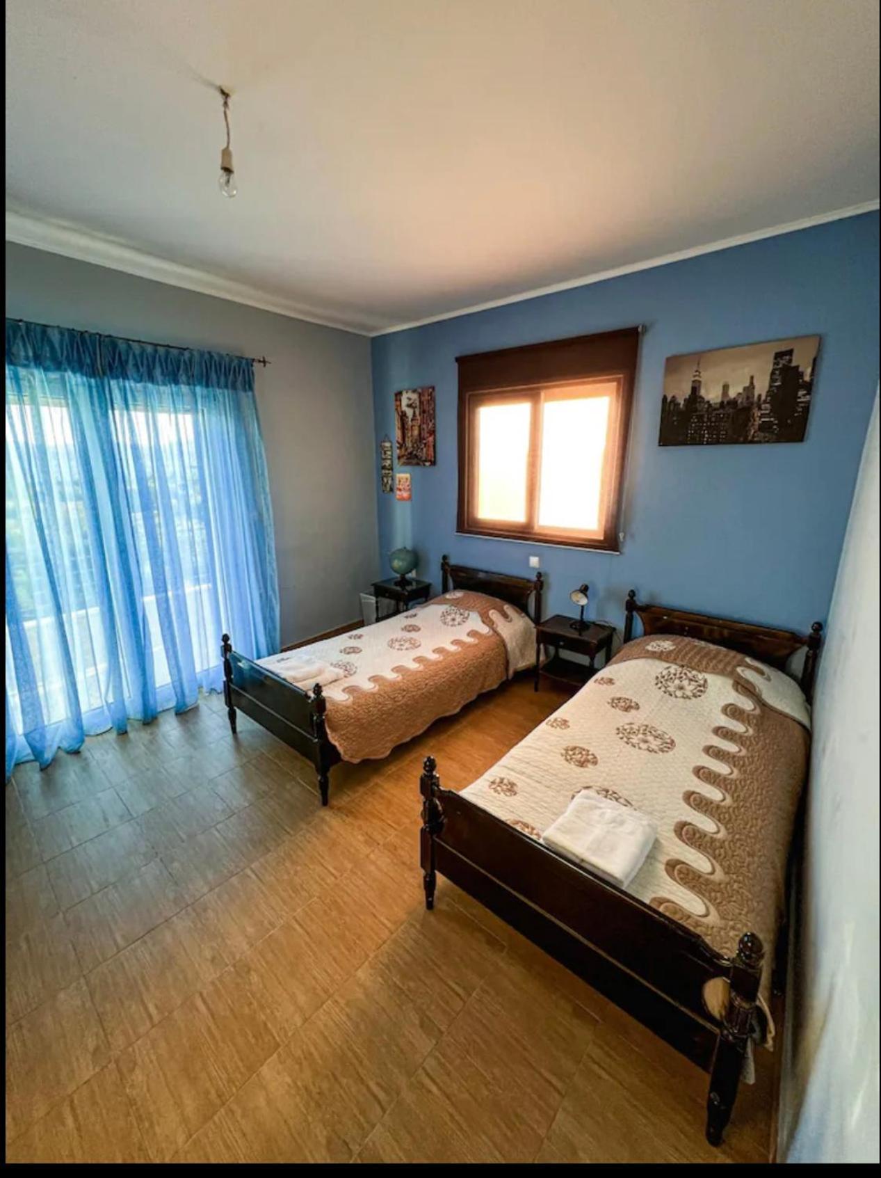 Eretria Homestay Экстерьер фото