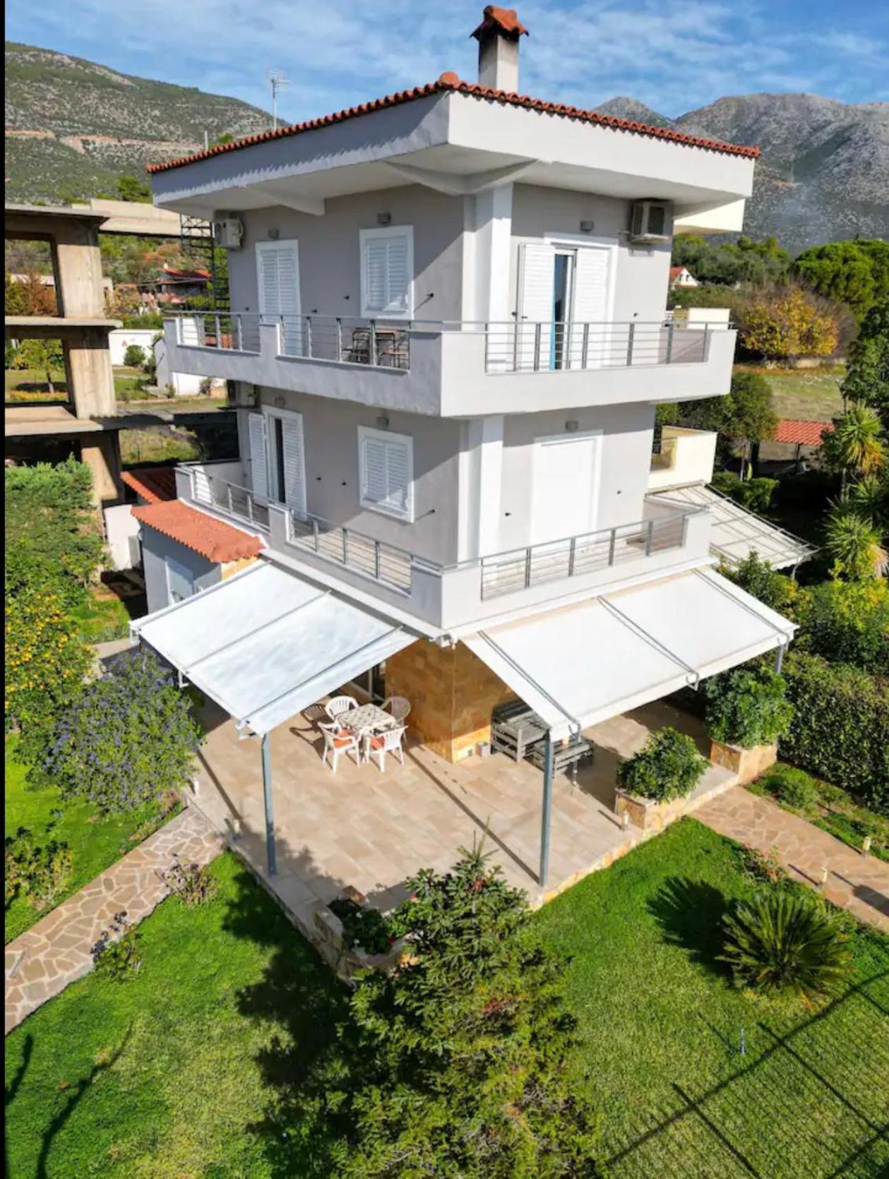 Eretria Homestay Экстерьер фото